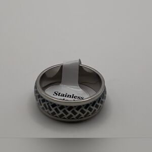 Men's Silver and Black Geometric Stainless Steel Ring